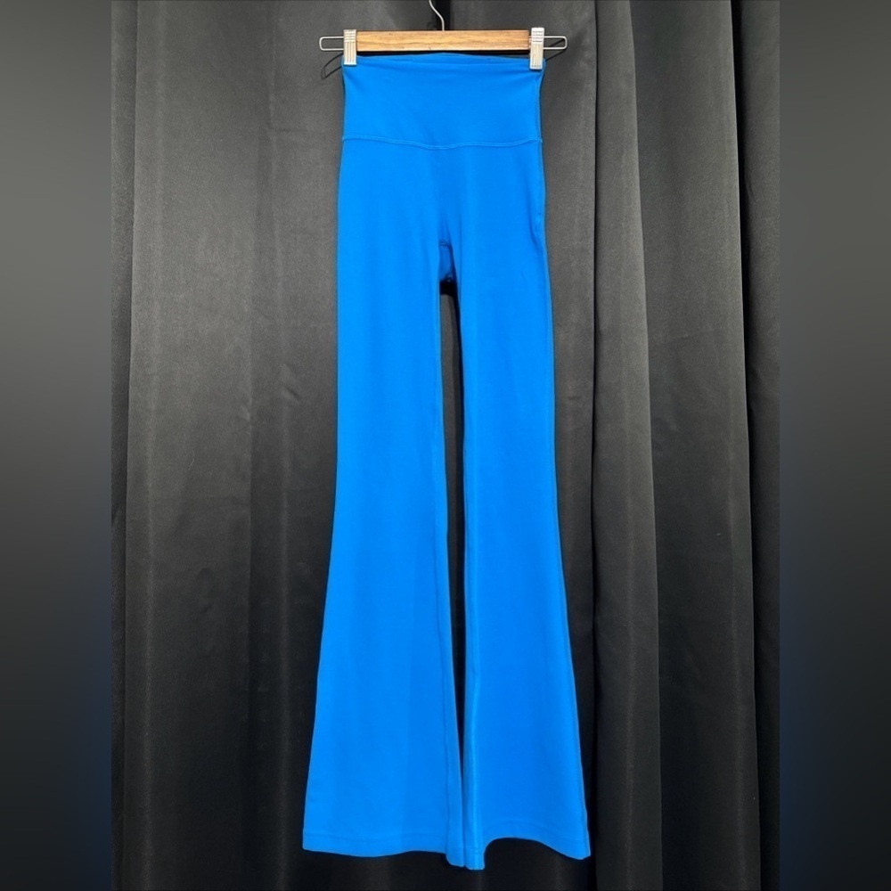 Lululemon POOLSIDE Groove Flared Pants